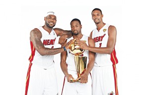 开云官网-国际足球界推动裁判全程直播问询，确保判罚透明，2021足球国际级裁判