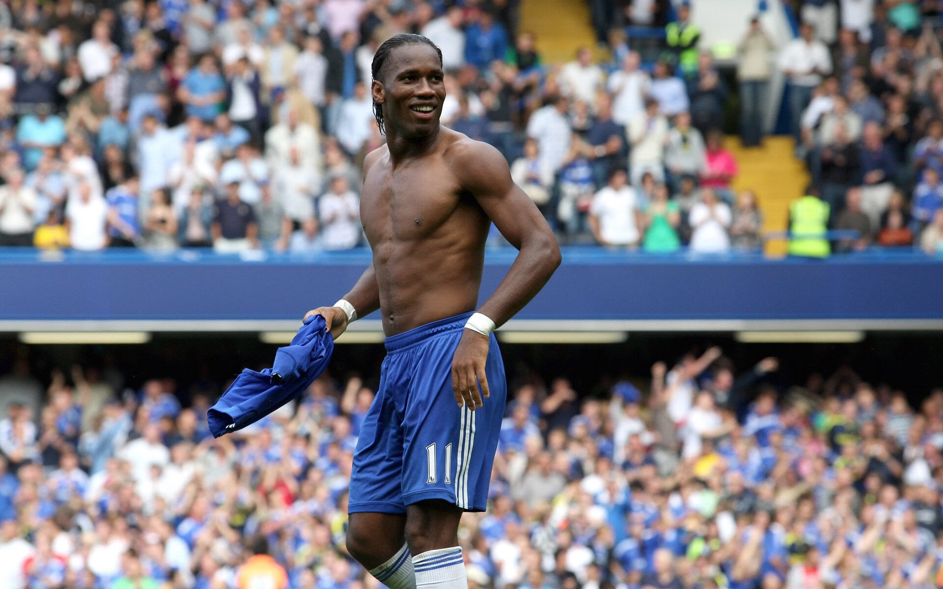 皇马在世俱杯中夺冠，完成五冠伟业，皇马 夺冠